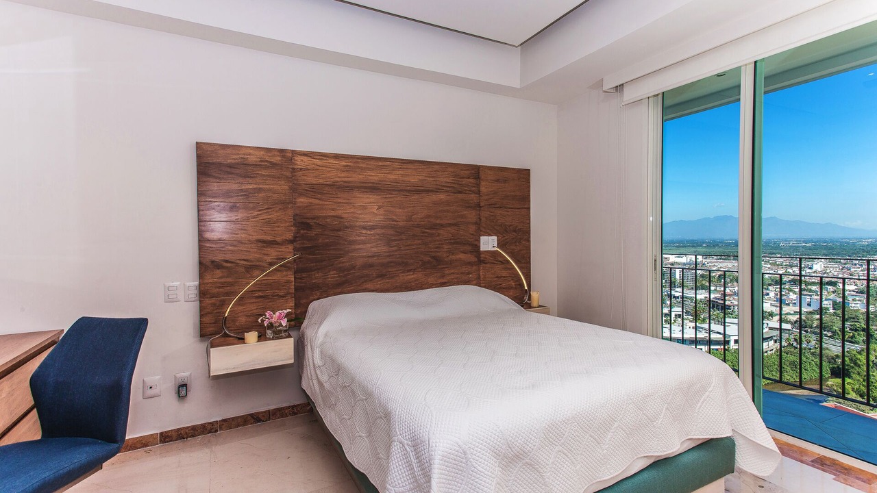 Photo of Bedroom in South Hotel Zone