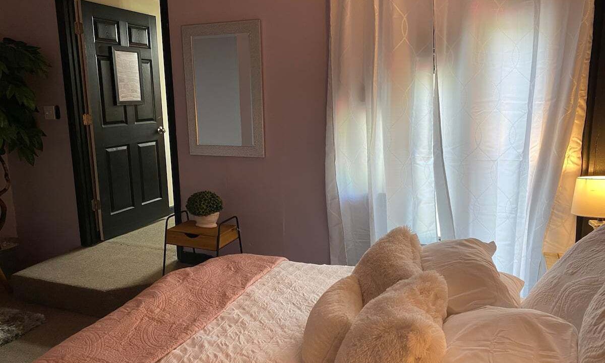 Photo of Bedroom in Shiloh