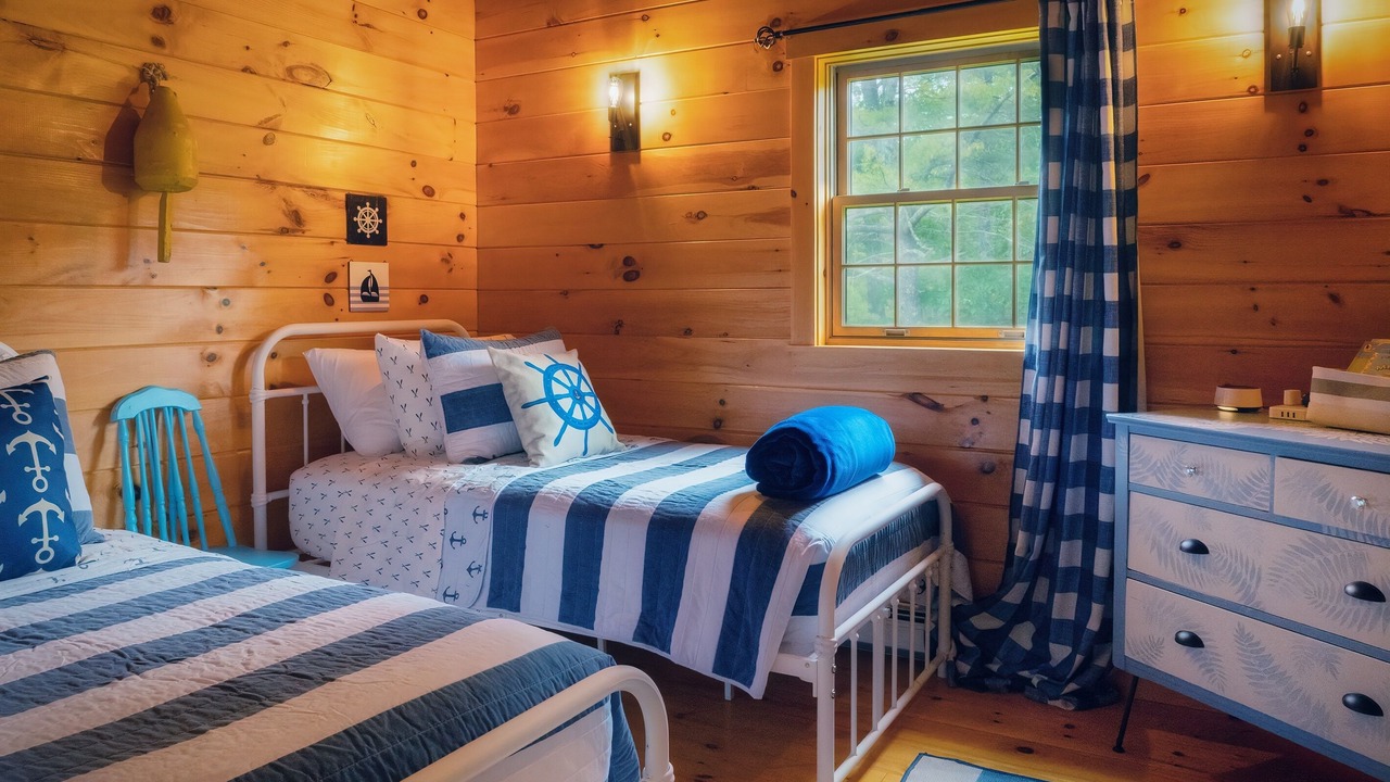 Photo of Bedroom in Mac Mahan