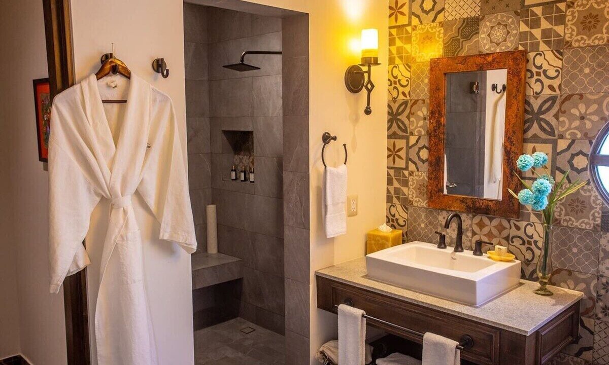 Photo of Bathroom in Cabo Bello