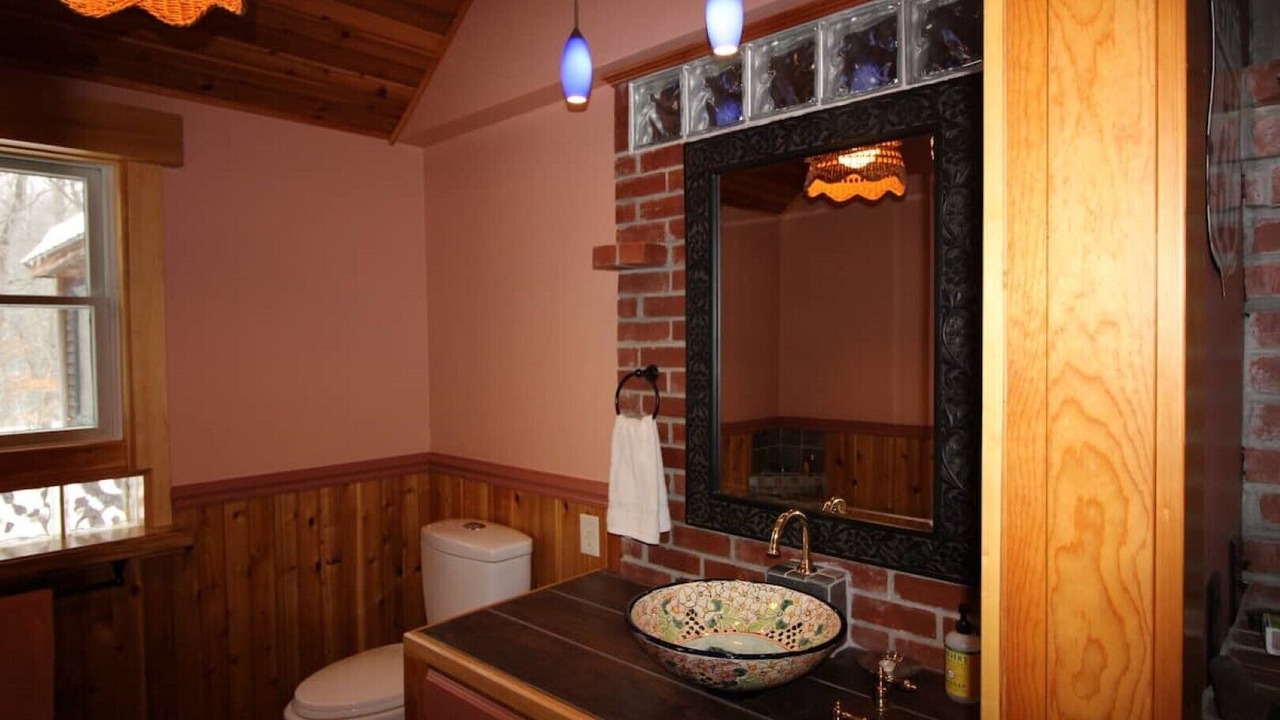 Photo of Bathroom in Frankfort