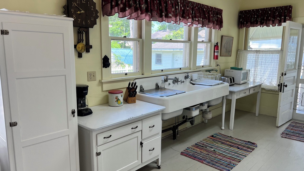 Photo of Kitchen in Lakeside