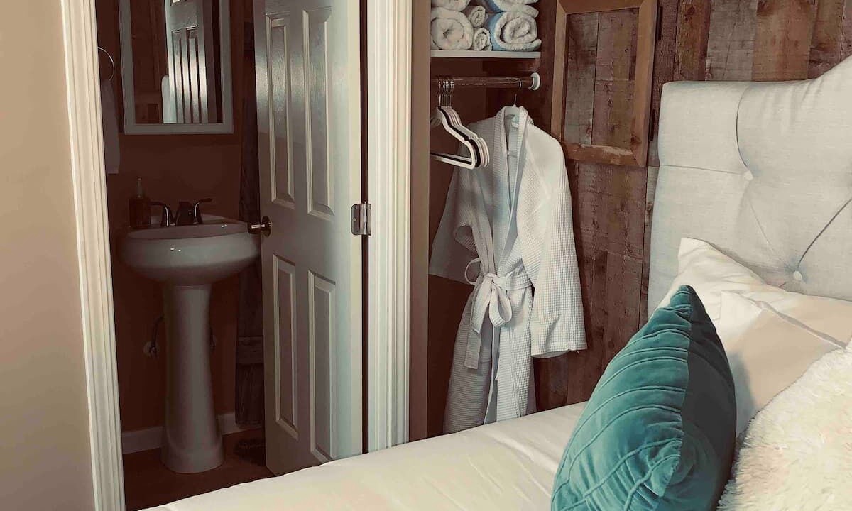 Photo of Bedroom in Woodland