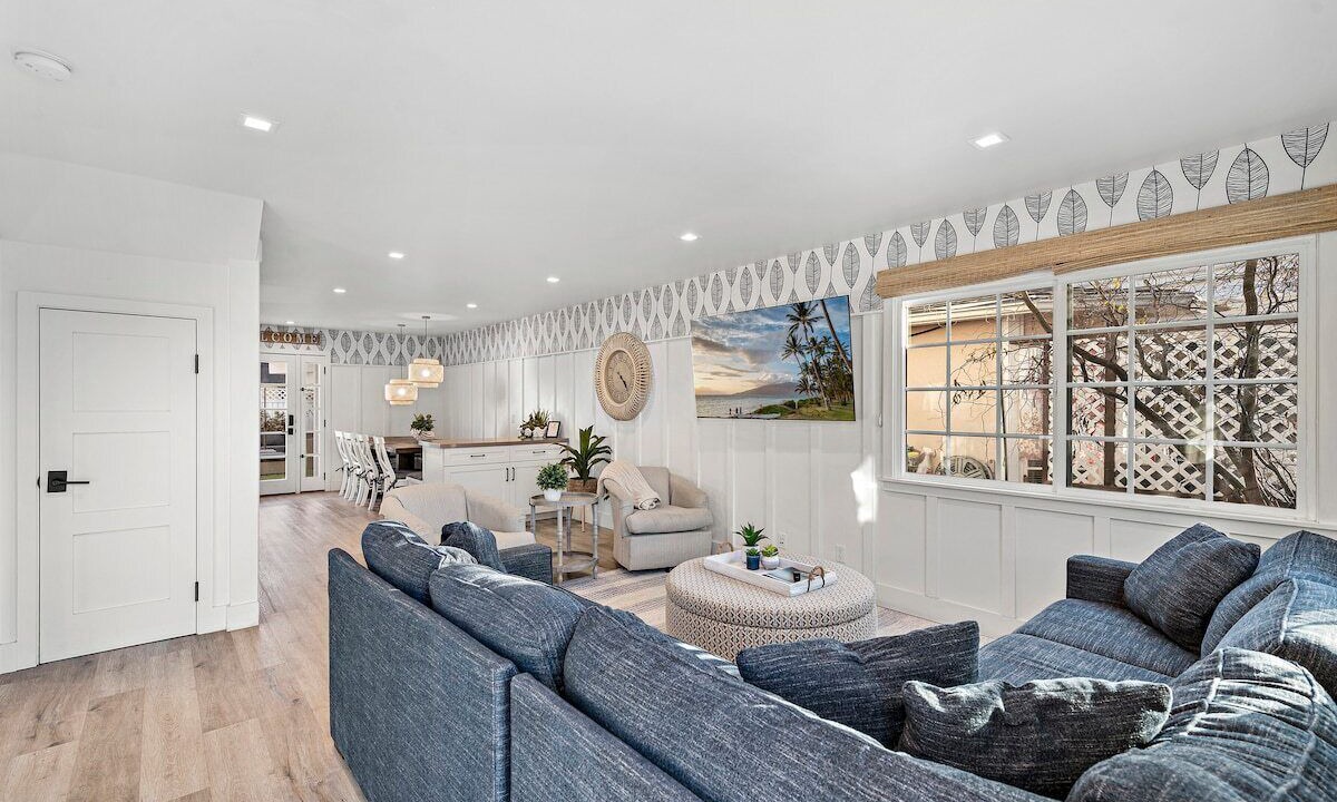 Photo of Livingroom in Corona del Mar