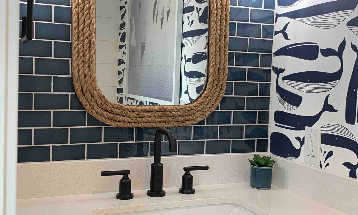 Photo of Bathroom in Corona del Mar