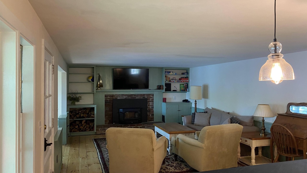 Photo of Livingroom in Cushing