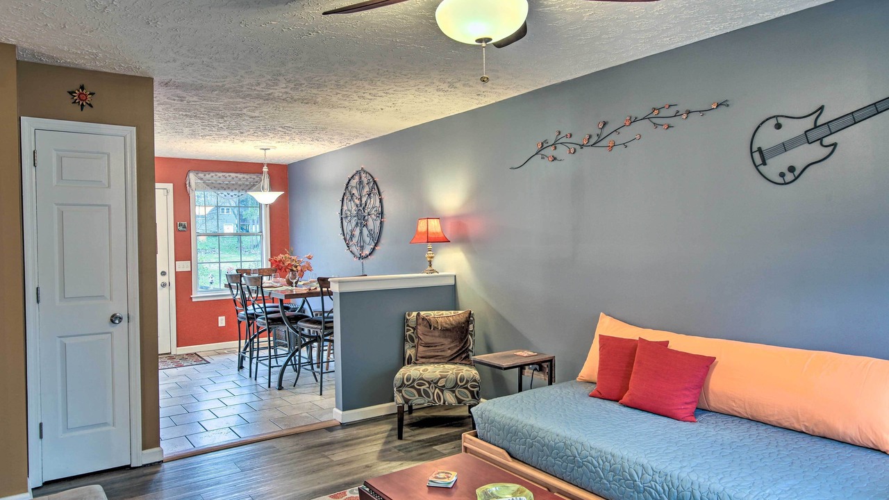 Photo of Bedroom in Inglewood