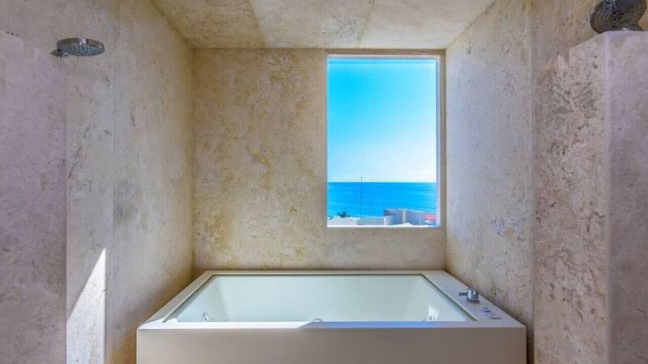 Photo of Bathroom in Zona Hotelera