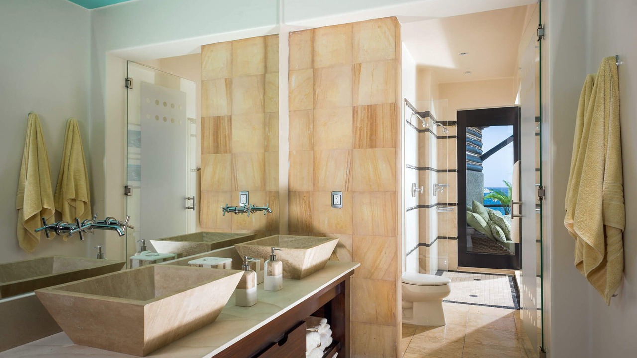 Photo of Bathroom in Cabo Bello