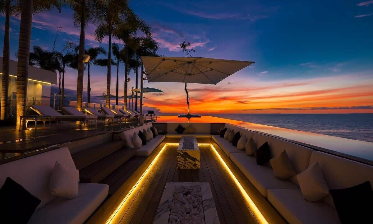 Photo of Outdoor in Romantic Zone