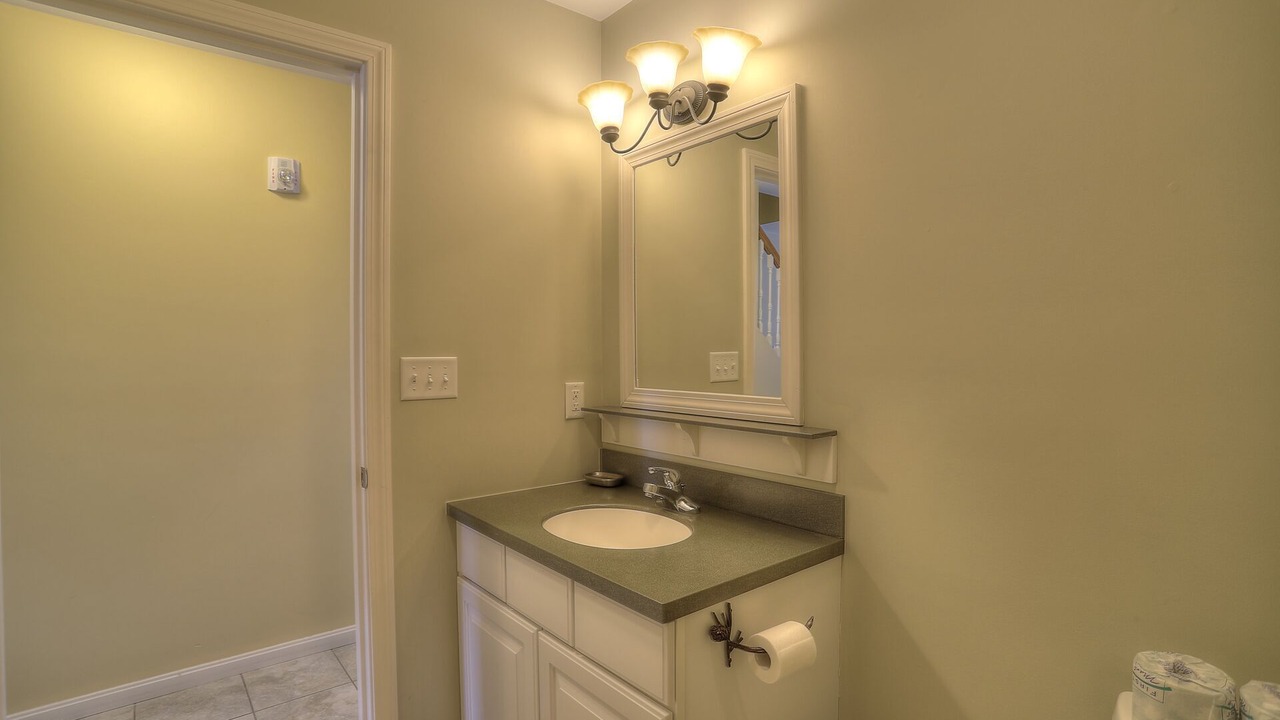 Photo of Bathroom in Sandy River