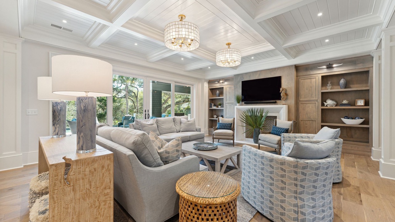 Photo of Livingroom in Vanderhorst Plantation