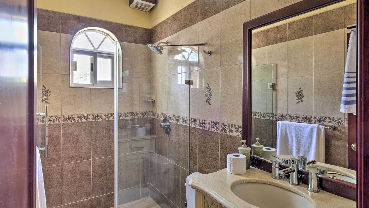 Photo of Bathroom in Mezcales