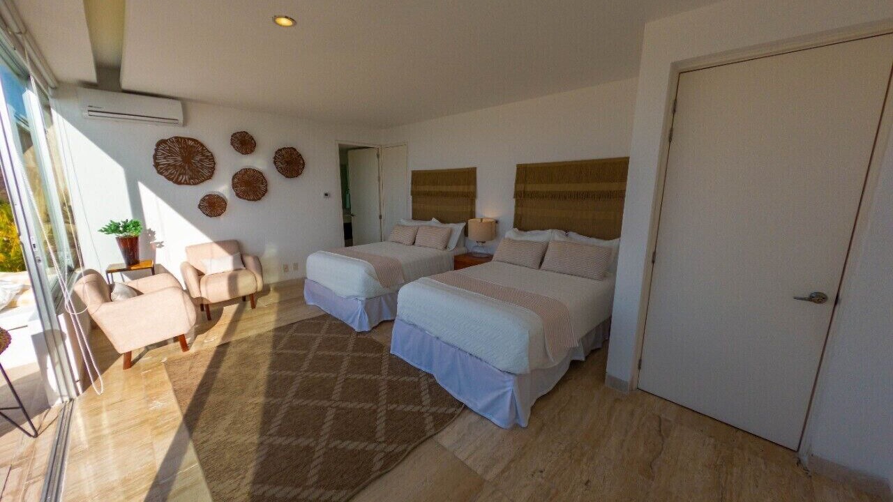 Photo of Bedroom in Romantic Zone