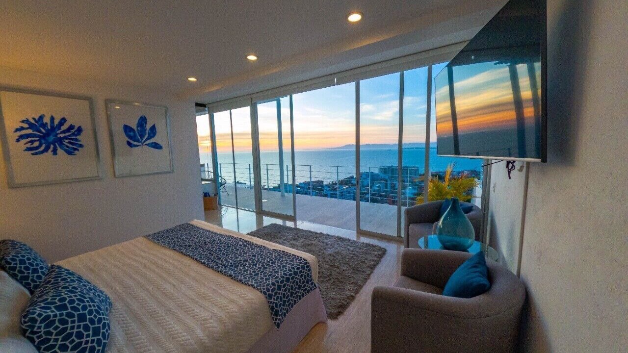 Photo of Bedroom in Romantic Zone