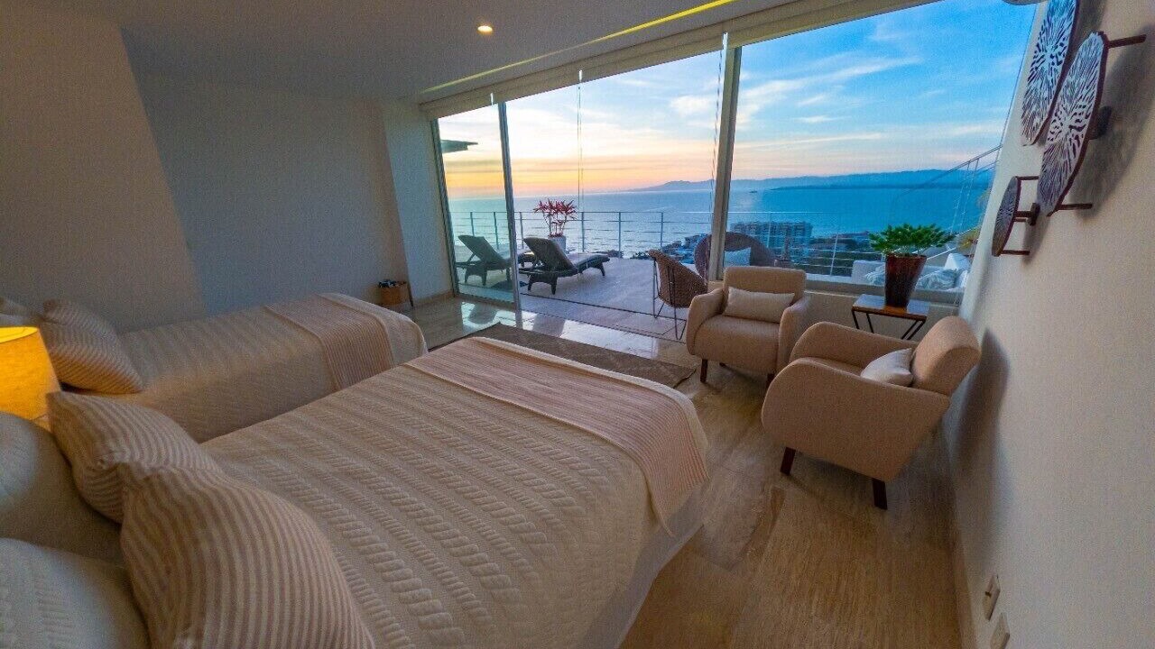 Photo of Bedroom in Romantic Zone