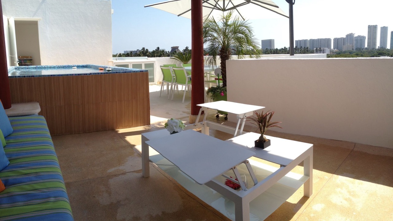 Photo of Patio Balcony in Granjas del Marques