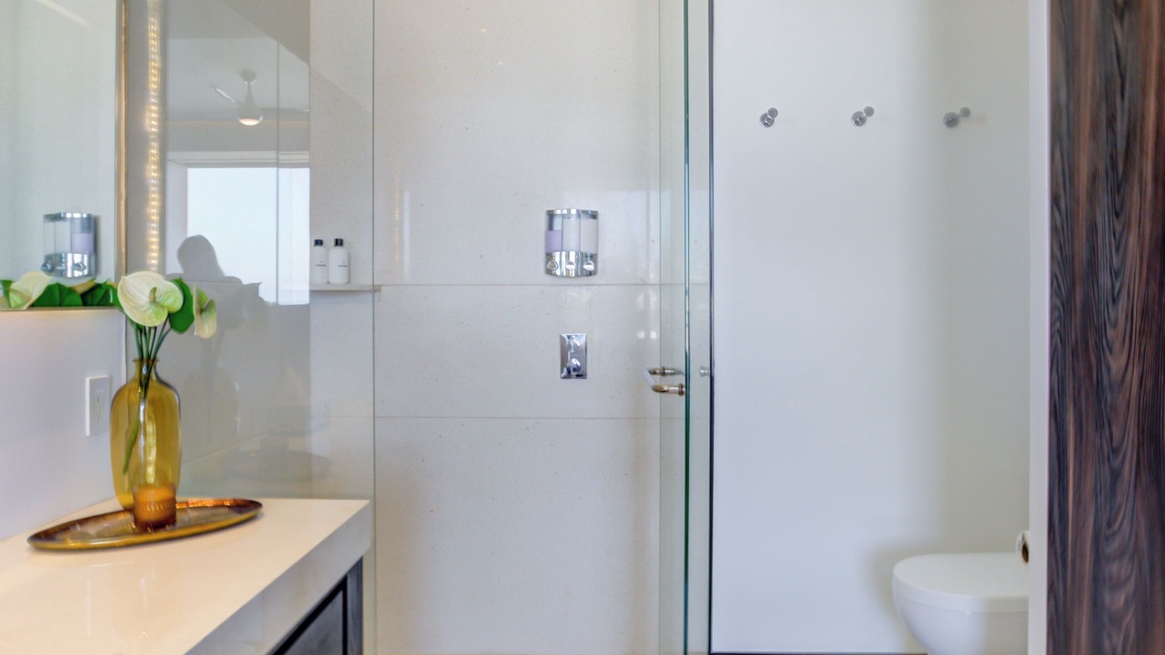 Photo of Bathroom in Romantic Zone