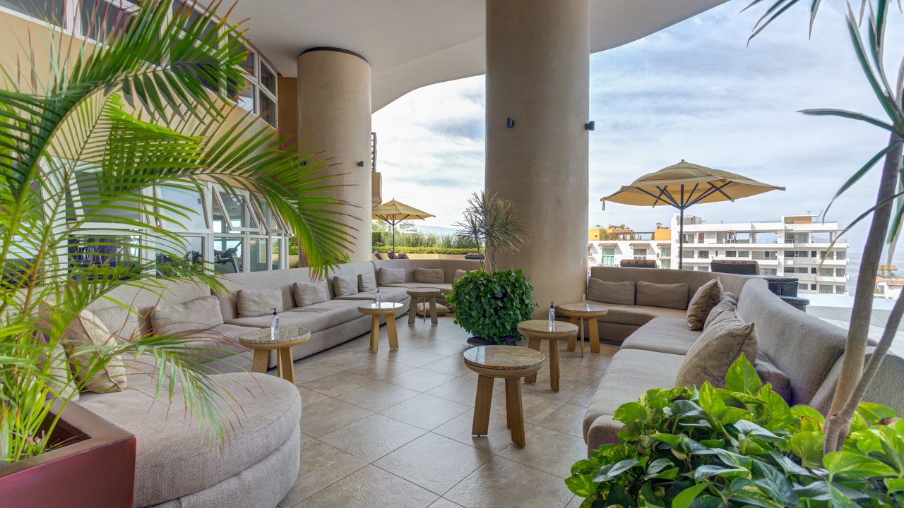 Photo of Patio Balcony in Romantic Zone
