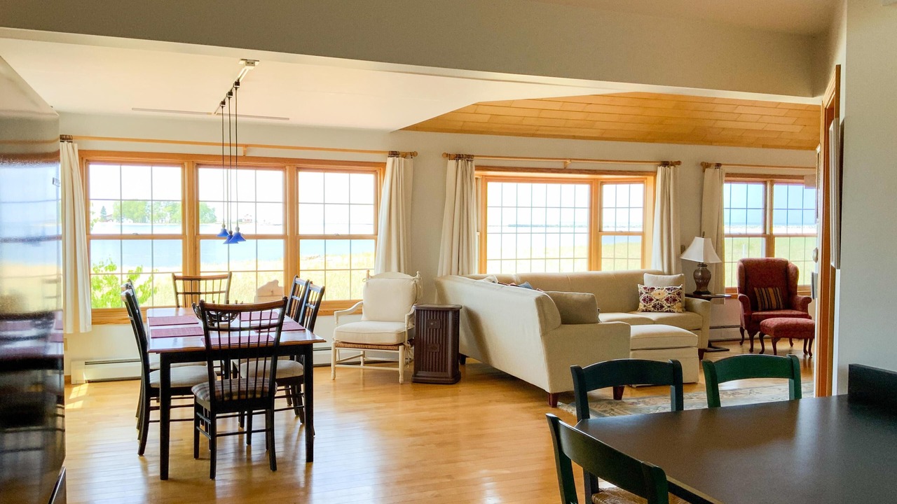 Photo of Livingroom in Grand Marais