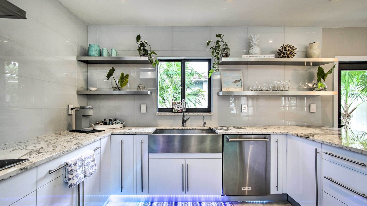 Photo of Kitchen in Santa Barbara Estates