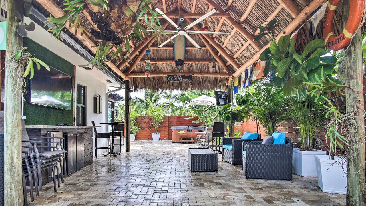 Photo of Outdoor in Santa Barbara Estates