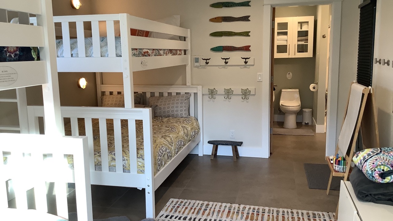 Photo of Bedroom in Cloverdale