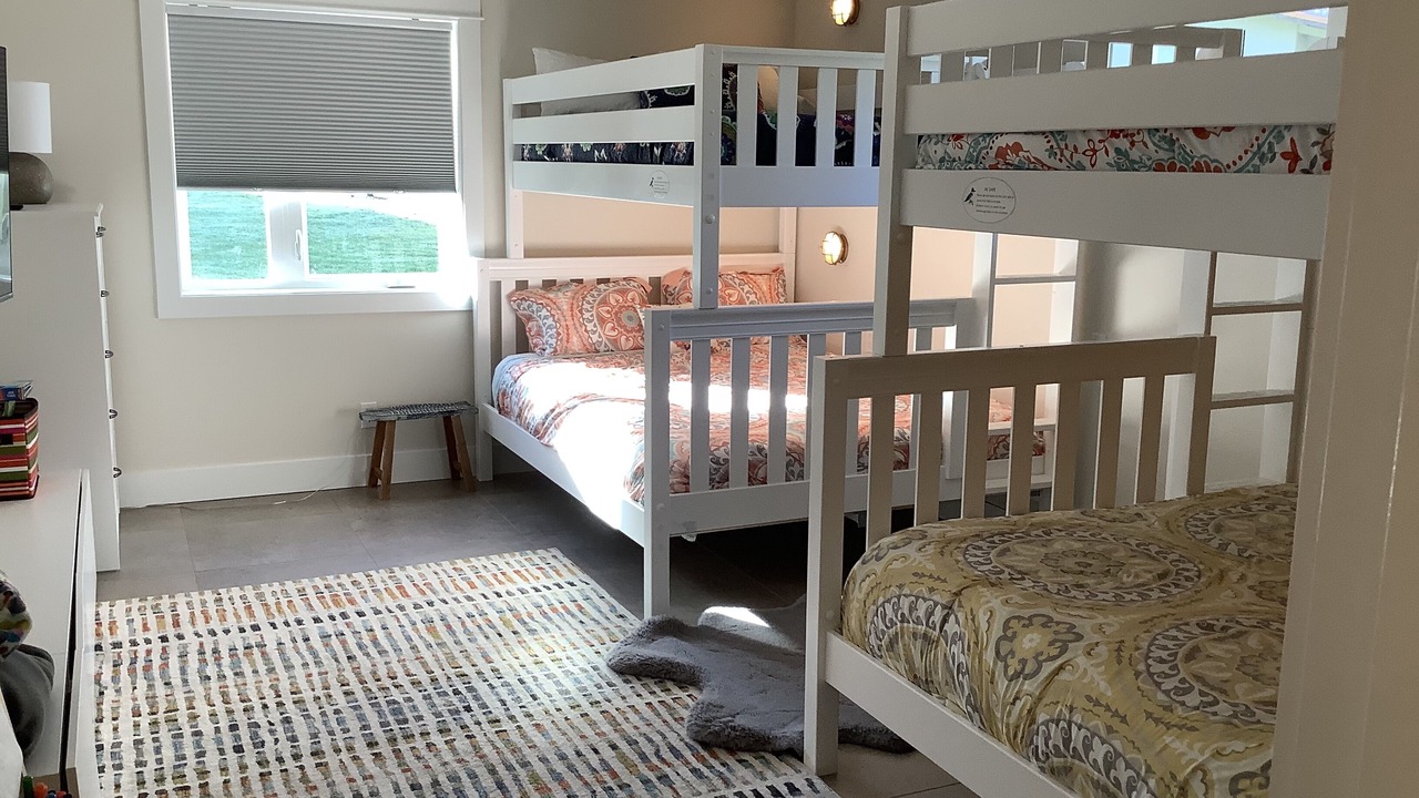 Photo of Bedroom in Cloverdale