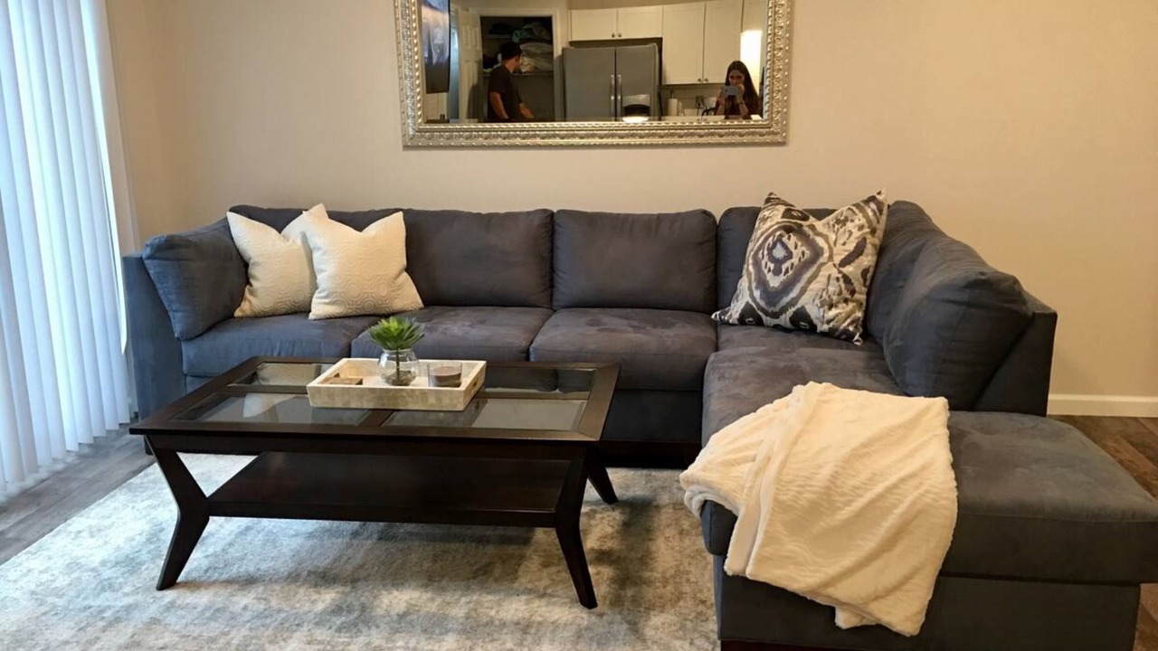 Photo of Livingroom in East Price Hill