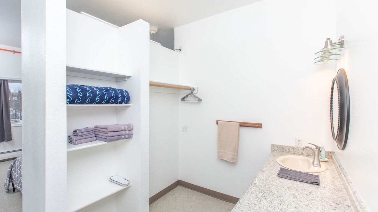 Photo of Bathroom in Abbott Loop