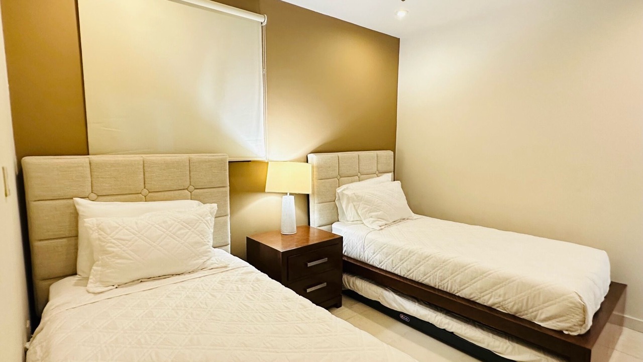 Photo of Bedroom in Flamingos