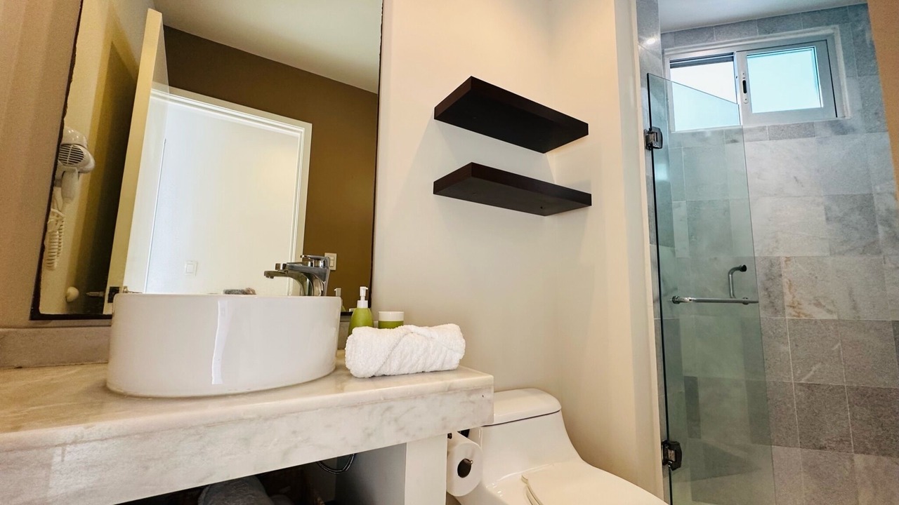 Photo of Bathroom in Flamingos
