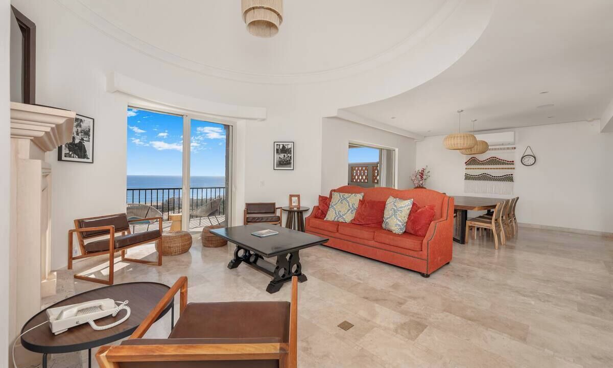 Photo of Livingroom in Paraiso Escondido