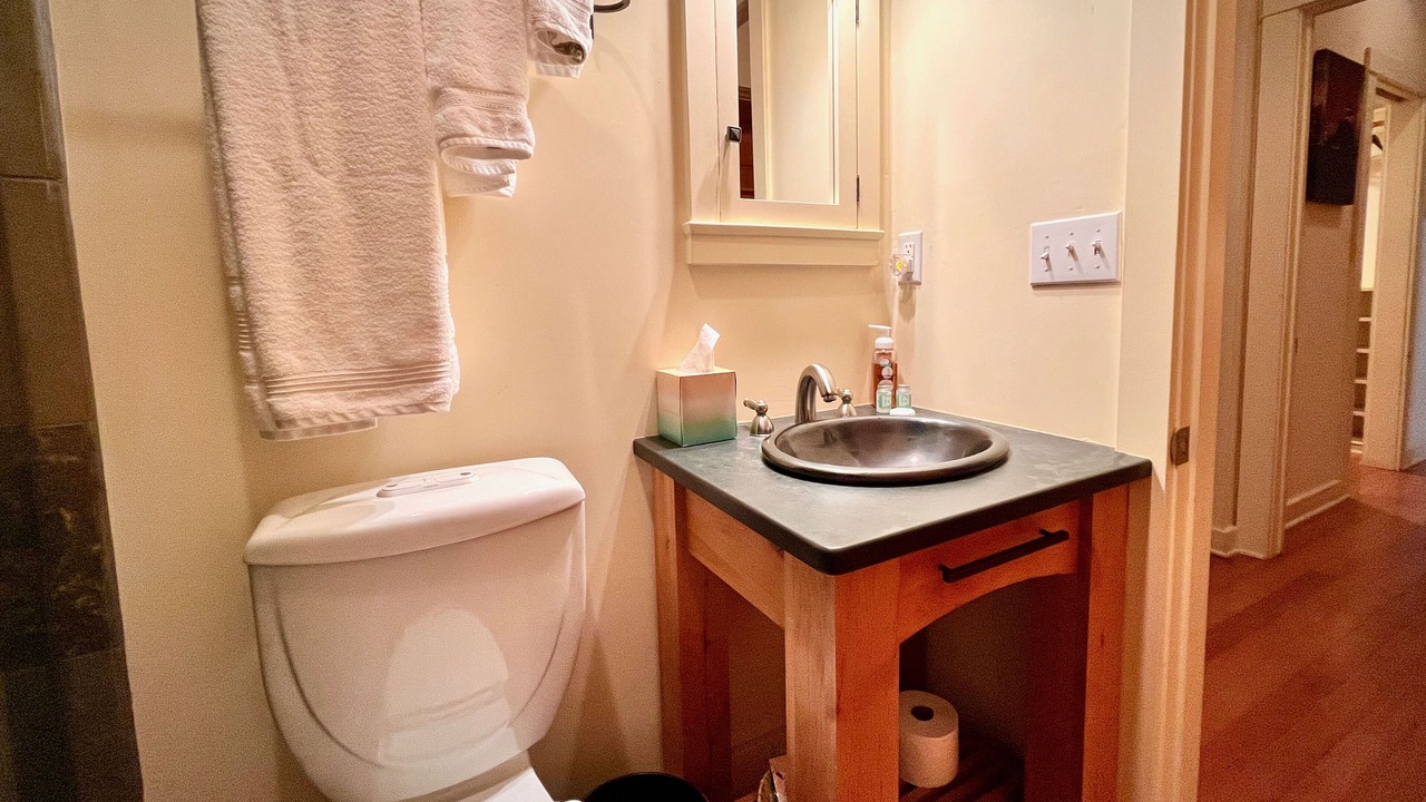 Photo of Bathroom in El Presidio Historic District