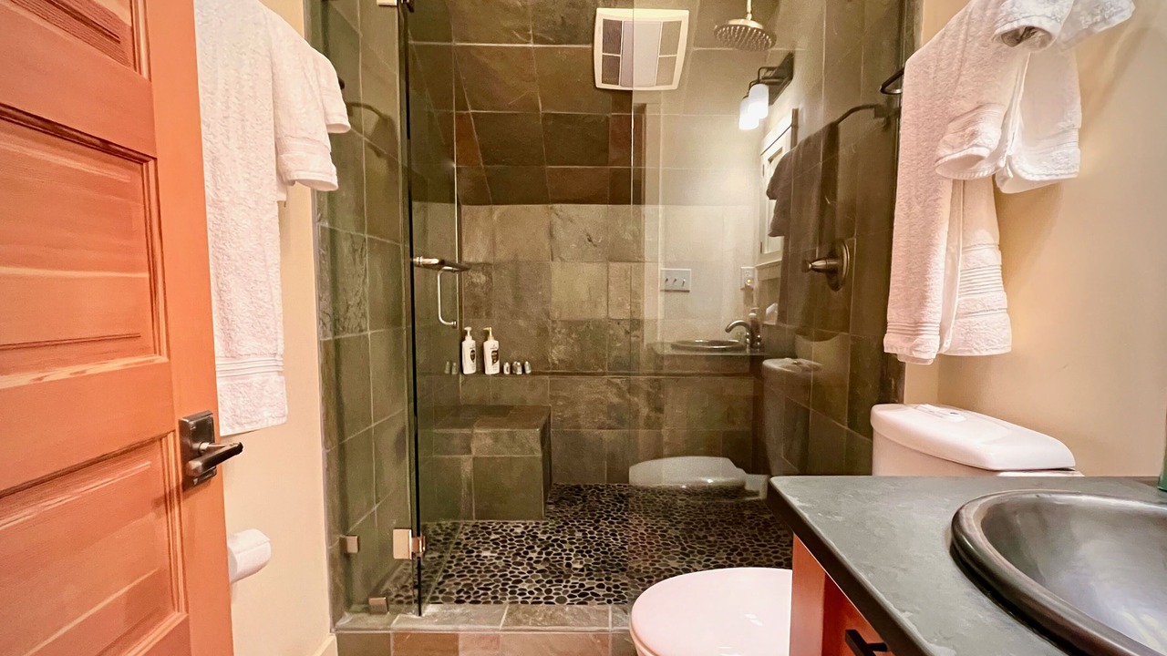 Photo of Bathroom in El Presidio Historic District