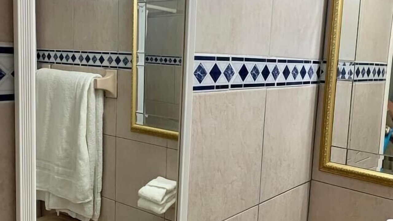 Photo of Bathroom in Tampico