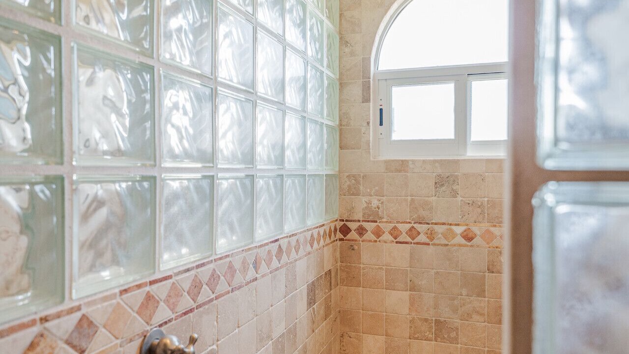 Photo of Bathroom in Zona Hotelera