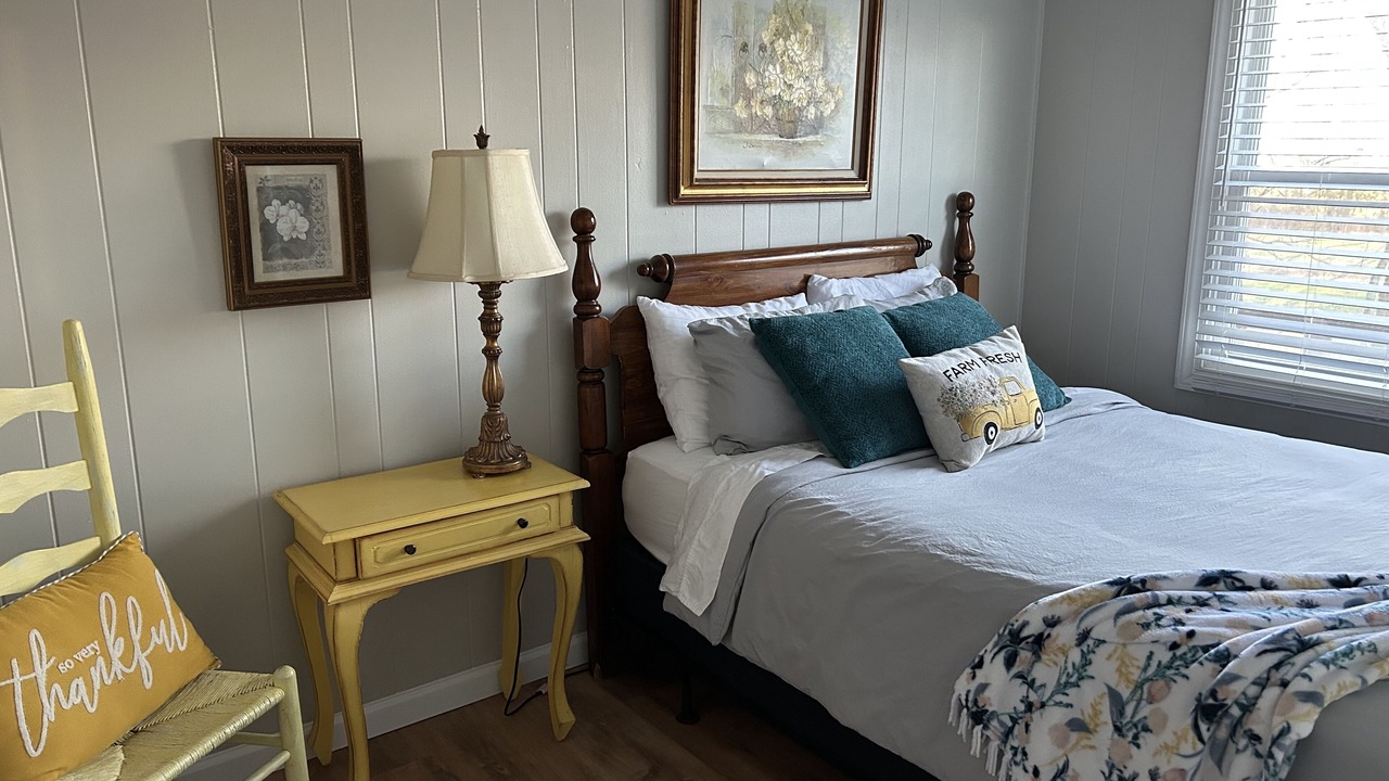 Photo of Bedroom in Antioch