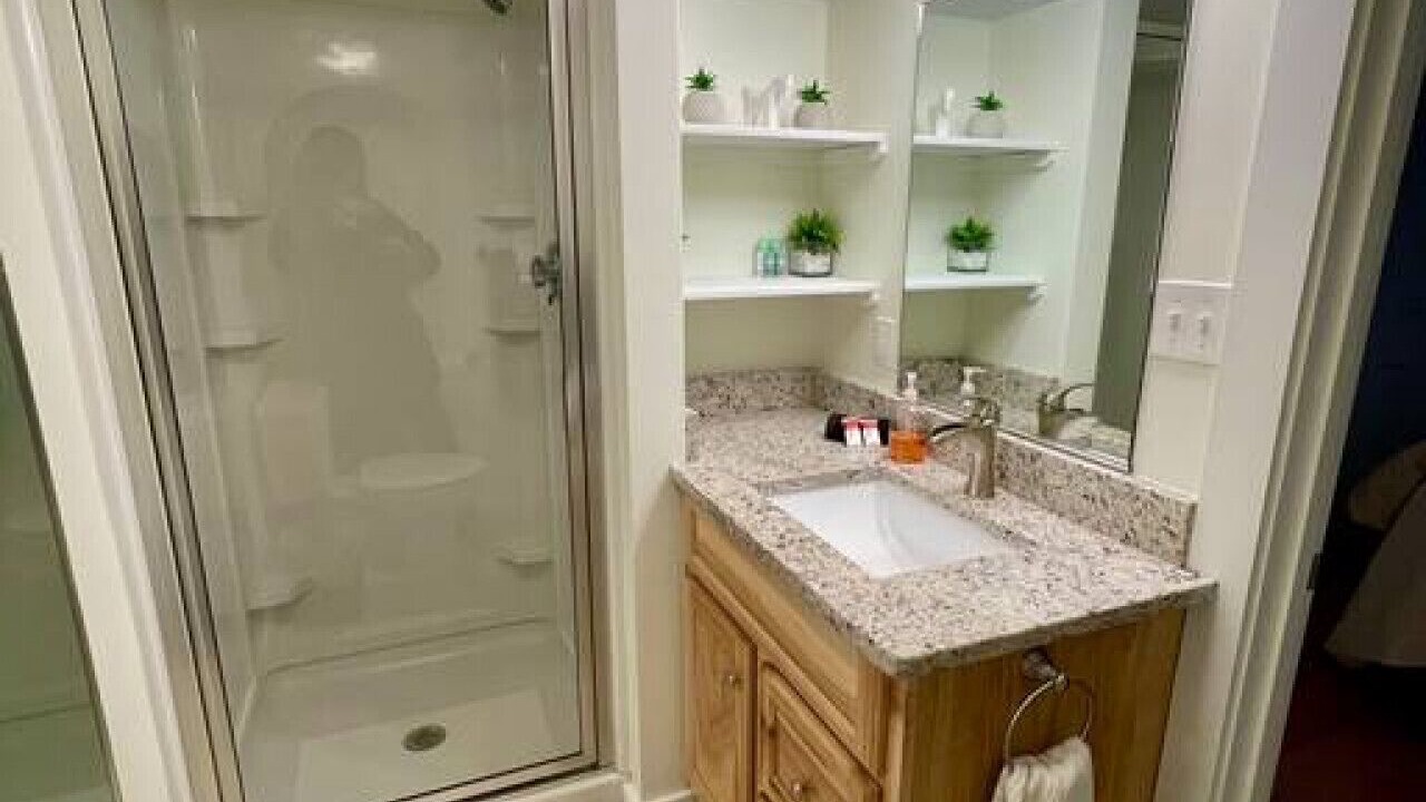 Photo of Bathroom in Old Port