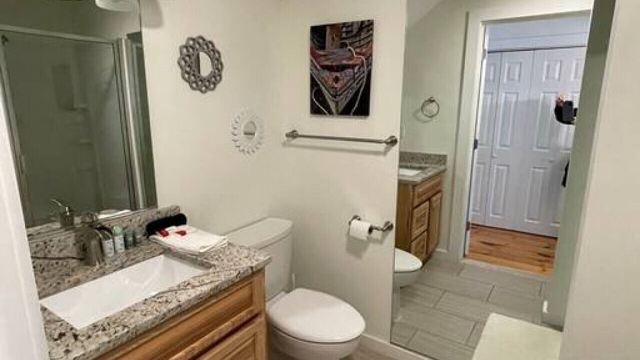 Photo of Bathroom in Old Port