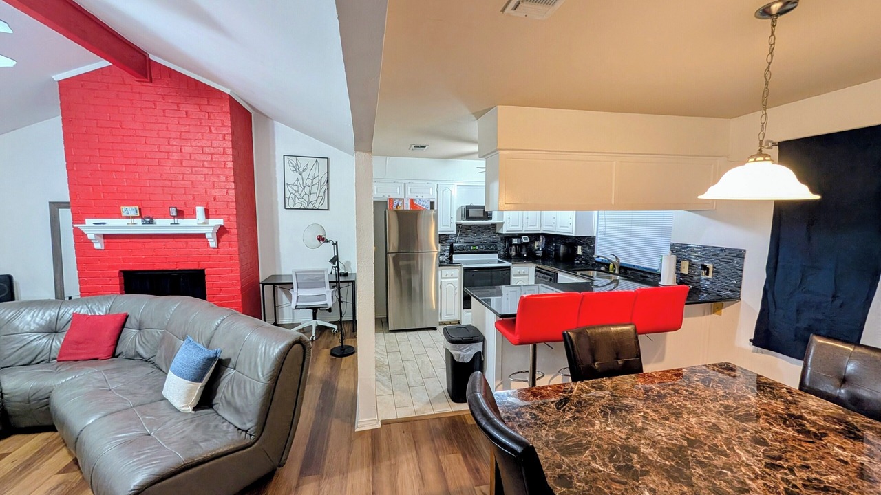 Photo of Livingroom in North Arlington