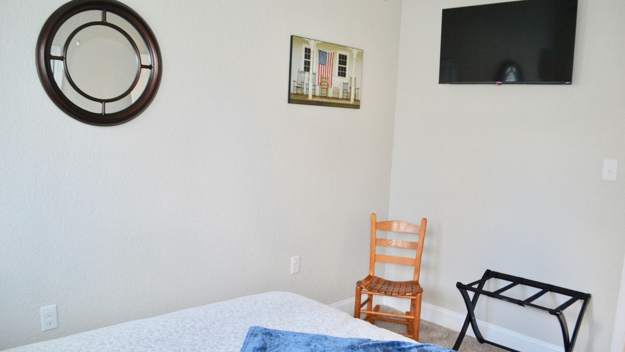 Photo of Bedroom in Forest City
