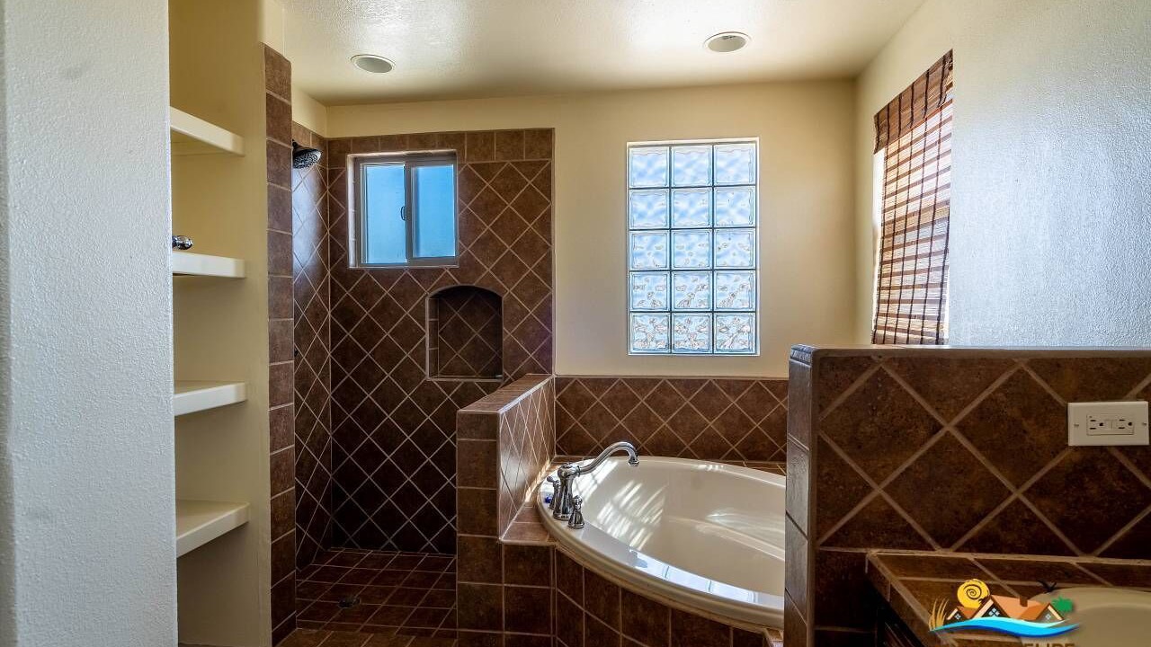 Photo of Bathroom in El Dorado Ranch