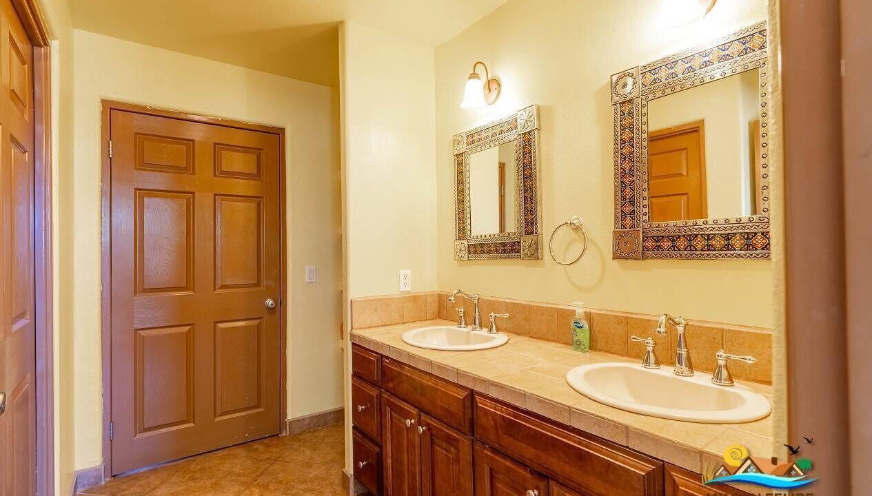 Photo of Bathroom in El Dorado Ranch