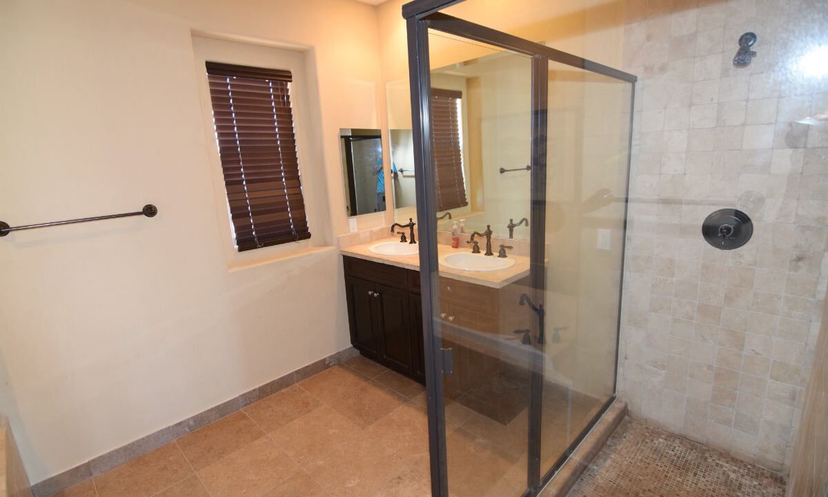 Photo of Bathroom in El Dorado Ranch