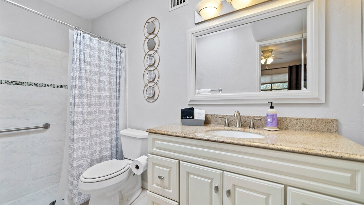 Photo of Bathroom in Casas Adobes