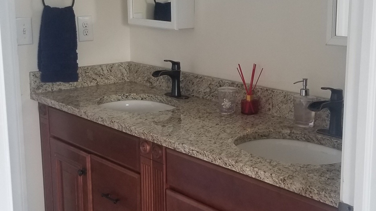 Photo of Bathroom in Oregonia