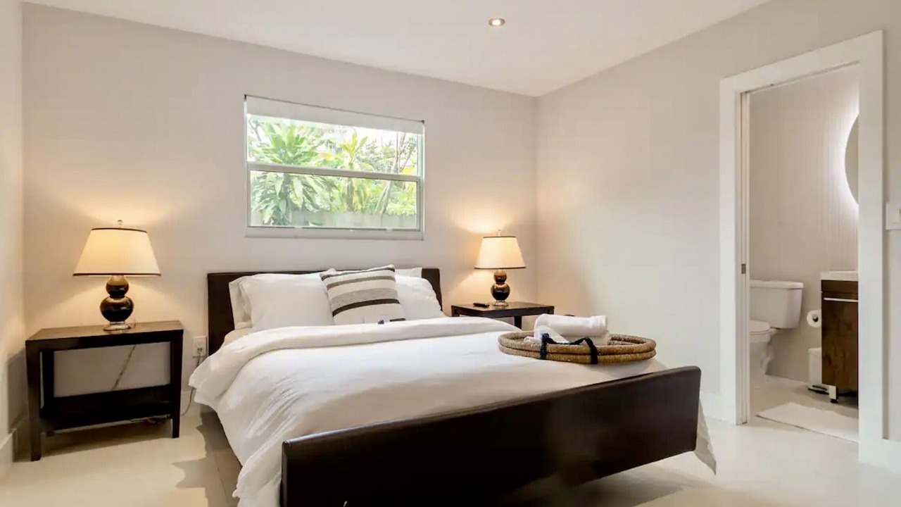 Photo of Bedroom in South Middle River