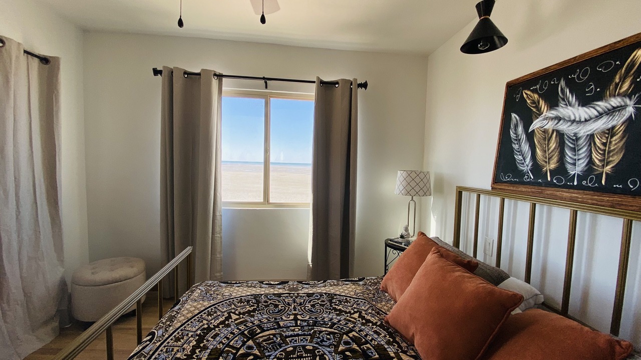 Photo of Bedroom in Laguna Shores