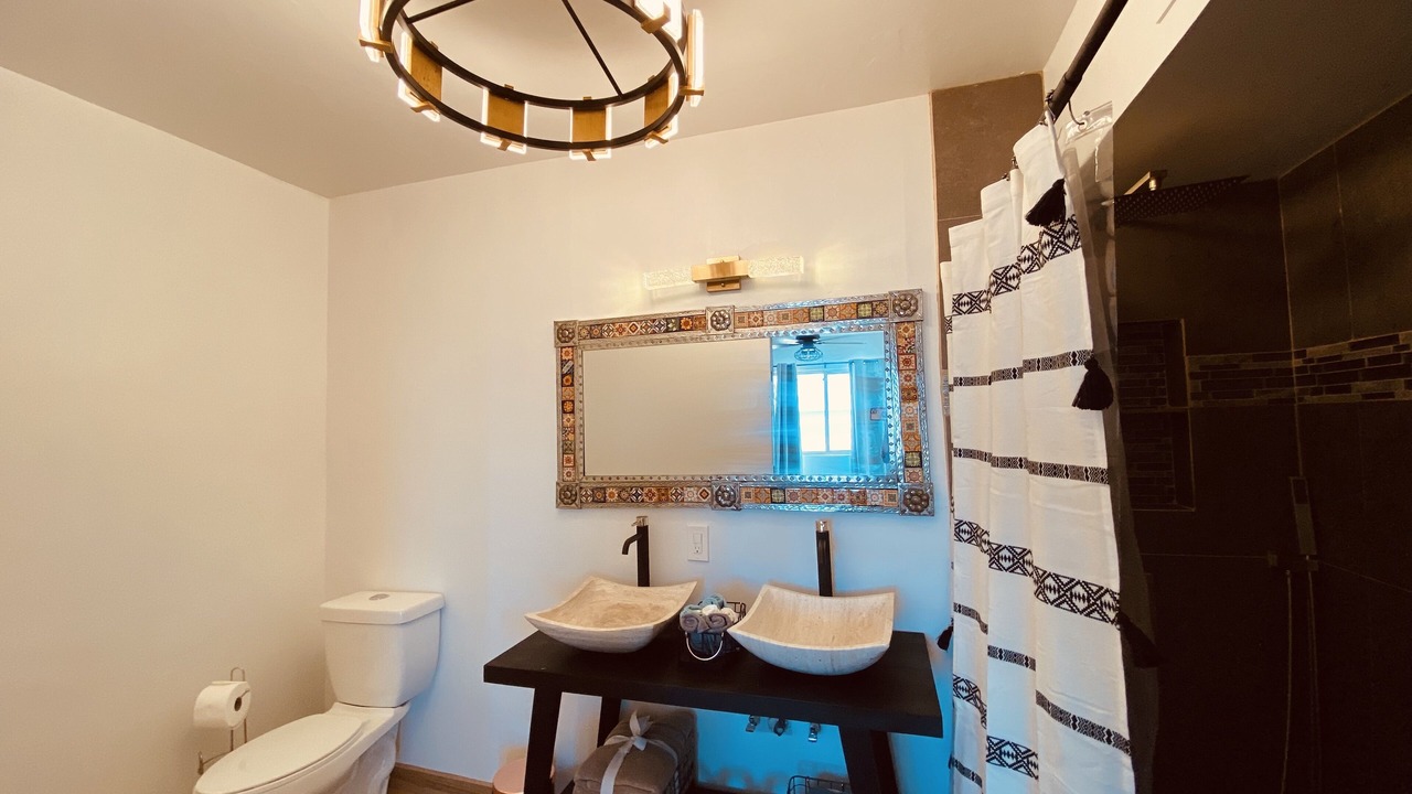 Photo of Bathroom in Laguna Shores